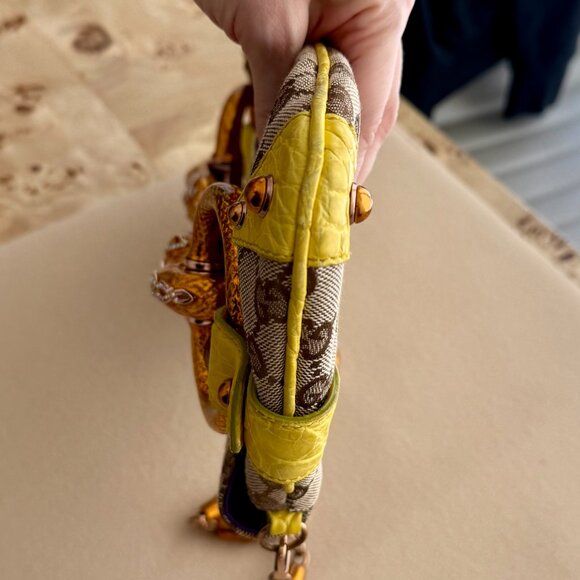 GUCCI by TOM FORD 2004 XL Vintage Runway Ad Campaign Horsebit Chain Bag Crystal - Picture 6 of 14